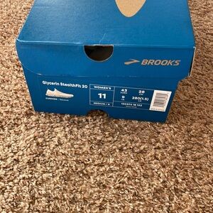 Brand new Brooks Glycerin StealthFit 20